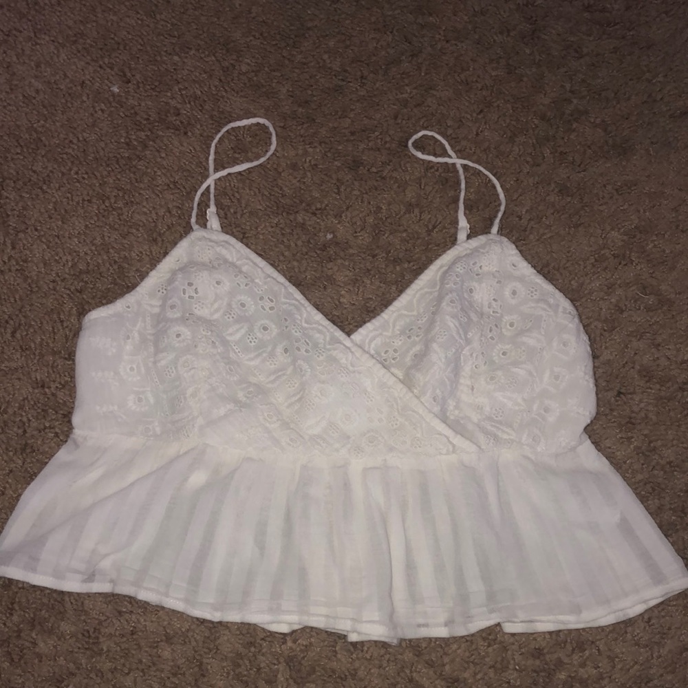American Eagle small cropped tank top in white